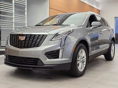 New 2025 Cadillac XT5 Luxury