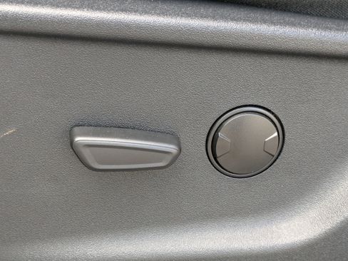 Used 2024 Ford F150 XLT w/ Mobile Office Package image 20