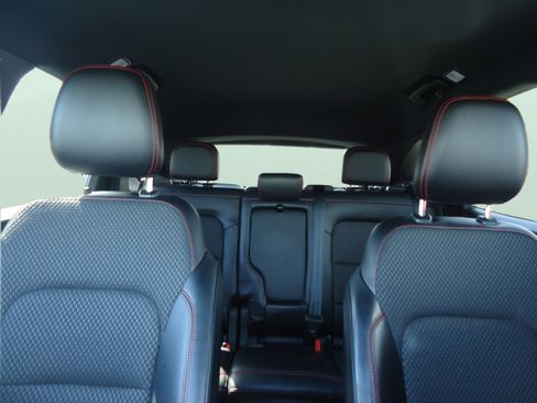Used 2023 Ford Escape ST-Line w/ Tech Pack #1 AWD/4WD image 28