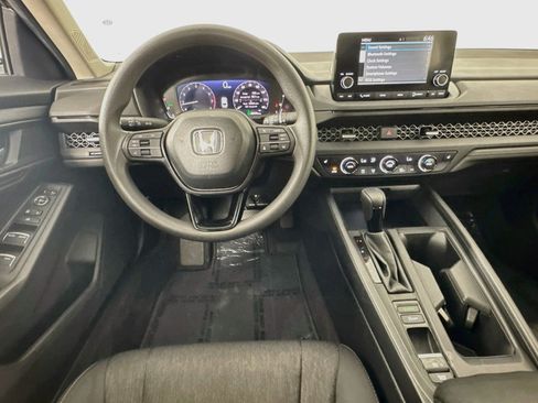 Used 2024 Honda Accord EX image 5