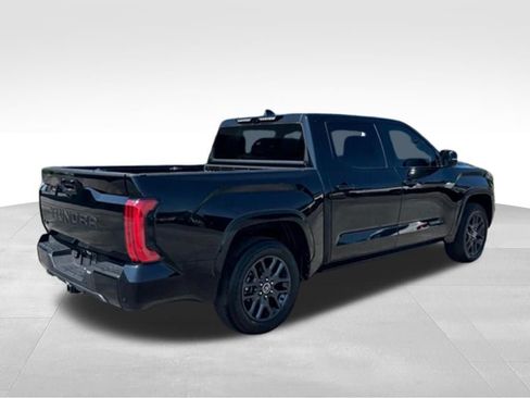 Used 2023 Toyota Tundra Platinum w/ Advanced Package AWD/4WD image 7
