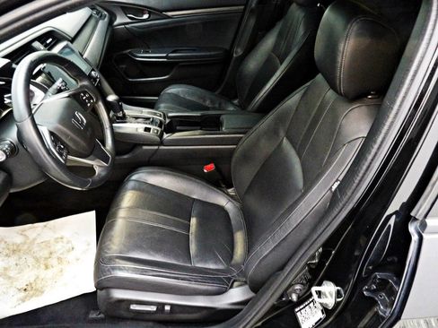 Used 2017 Honda Civic Sport Touring image 8