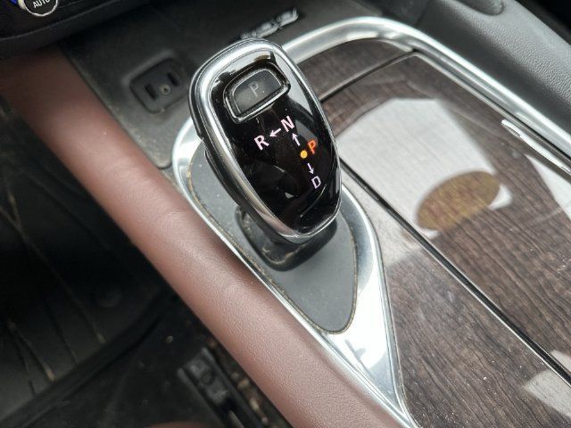 Used 2018 Buick Enclave Avenir w/ Avenir Technology Package FWD image 24