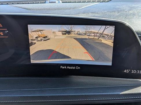 Used 2024 Cadillac XT4 Premium Luxury image 14