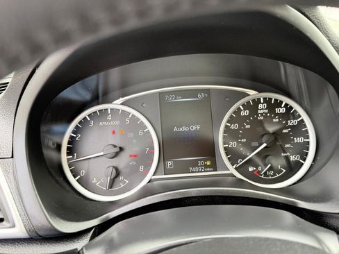 Used 2016 Nissan Sentra SV w/ Style Package FWD image 25