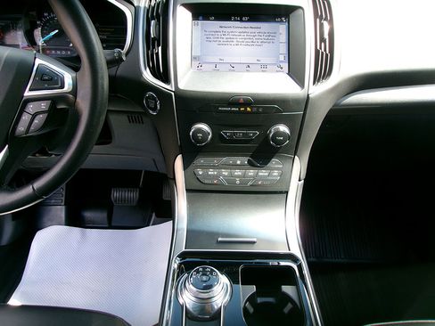 Used 2019 Ford Edge SEL w/ Equipment Group 201A image 15