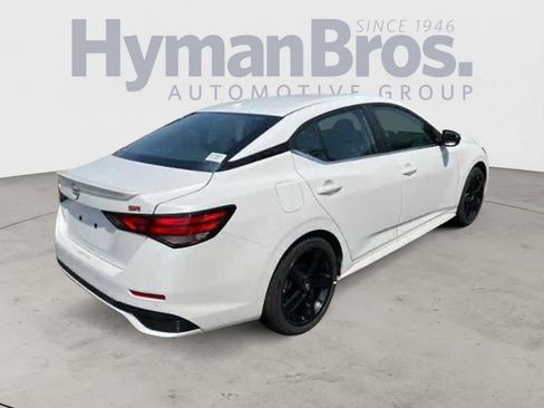 New 2024 Nissan Sentra SR image 6