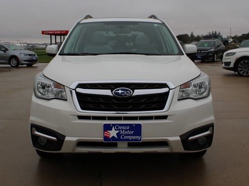 Used 2018 Subaru Forester 2.5i Premium image 2