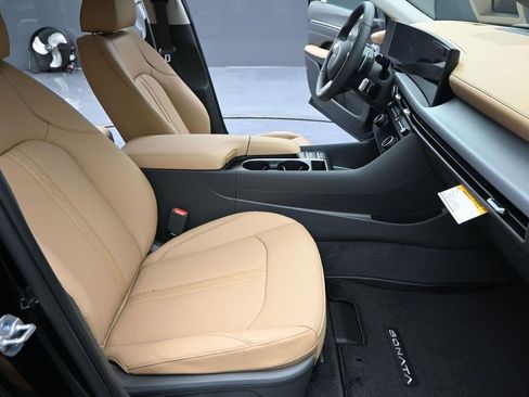 New 2025 Hyundai Sonata Limited image 26