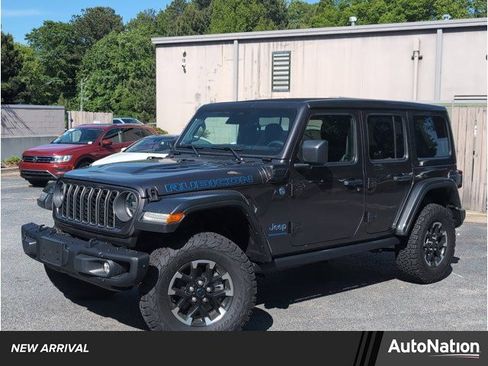Used 2025 Jeep Wrangler Unlimited Rubicon 4xe w/ Safety Group AWD/4WD image 1