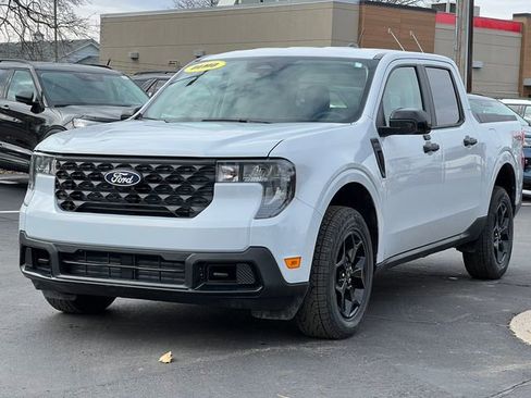 New 2025 Ford Maverick XLT w/ XLT Luxury Package image 46