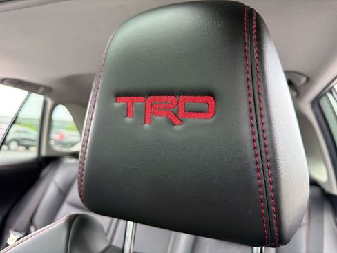 Used 2020 Toyota RAV4 TRD Off-Road w/ TRD Off-Road Weather Package AWD/4WD image 33
