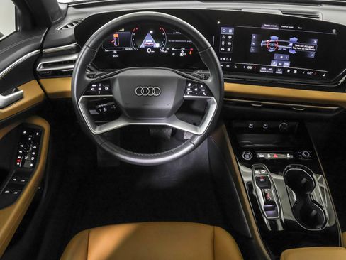 Used 2025 Audi A5 2.0T Premium w/ Convenience Package AWD/4WD image 38