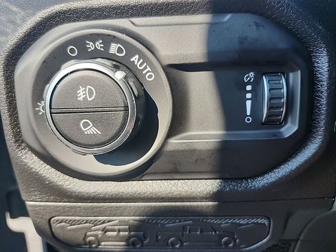 New 2026 Jeep Gladiator Sport AWD/4WD image 24