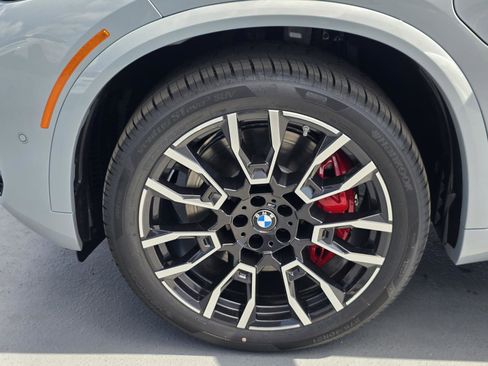 New 2026 BMW X5 xDrive50e w/ Executive Package image 8
