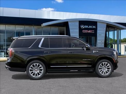 New 2026 GMC Yukon Denali w/ Denali Reserve Package AWD/4WD image 5