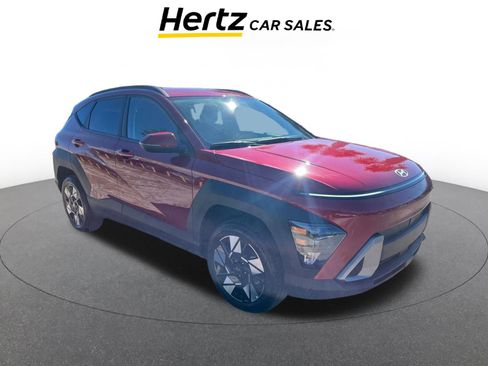 Used 2025 Hyundai Kona SEL image 1