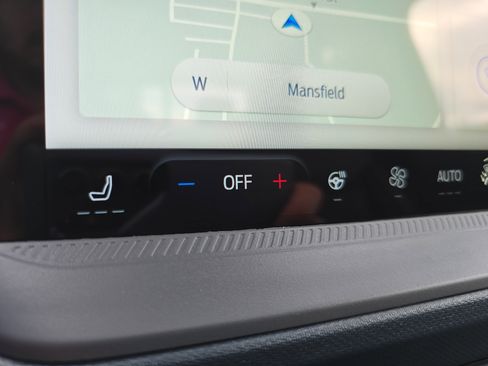 New 2025 Ford Maverick Lobo image 28