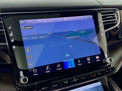 Used 2022 Jeep Grand Wagoneer Series II w/ Convenience Group III image 16