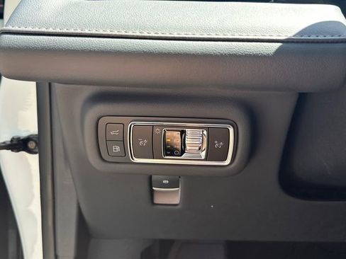 New 2026 Lincoln Nautilus Reserve AWD/4WD image 23