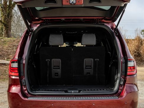 Used 2018 Dodge Durango SRT image 7