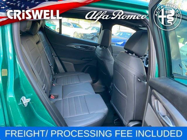 New 2025 Alfa Romeo Tonale w/ Premium Package AWD/4WD image 40