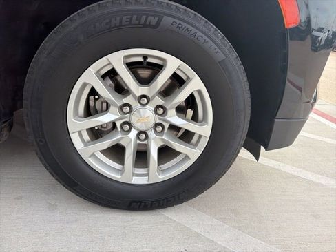 Used 2023 Chevrolet Tahoe LT image 6