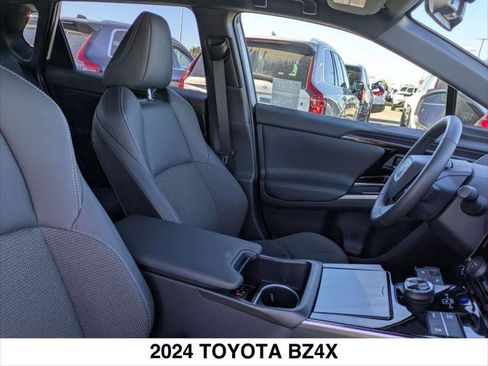 Used 2024 Toyota bZ4X XLE image 26