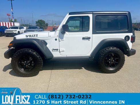 Used 2026 Jeep Wrangler Sport AWD/4WD image 4