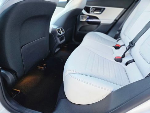 New 2026 Mercedes-Benz GLC 300 4MATIC image 14