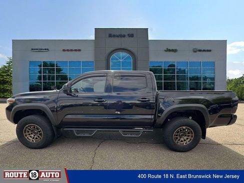 Used 2023 Toyota Tacoma 4x4 Double Cab w/ Trail Edition image 6