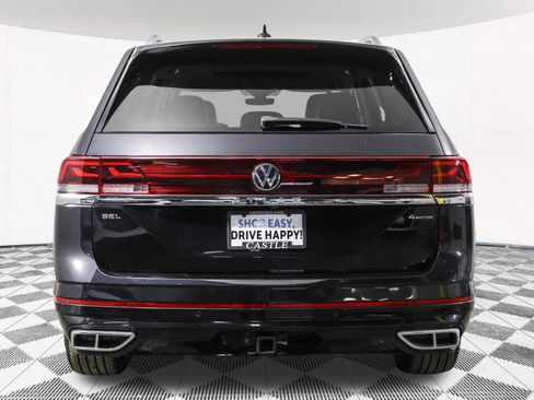 Used 2024 Volkswagen Atlas SEL Premium R-Line image 20