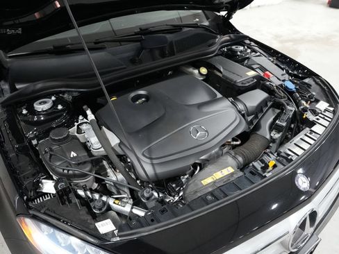 Used 2015 Mercedes-Benz GLA 250 4MATIC image 37