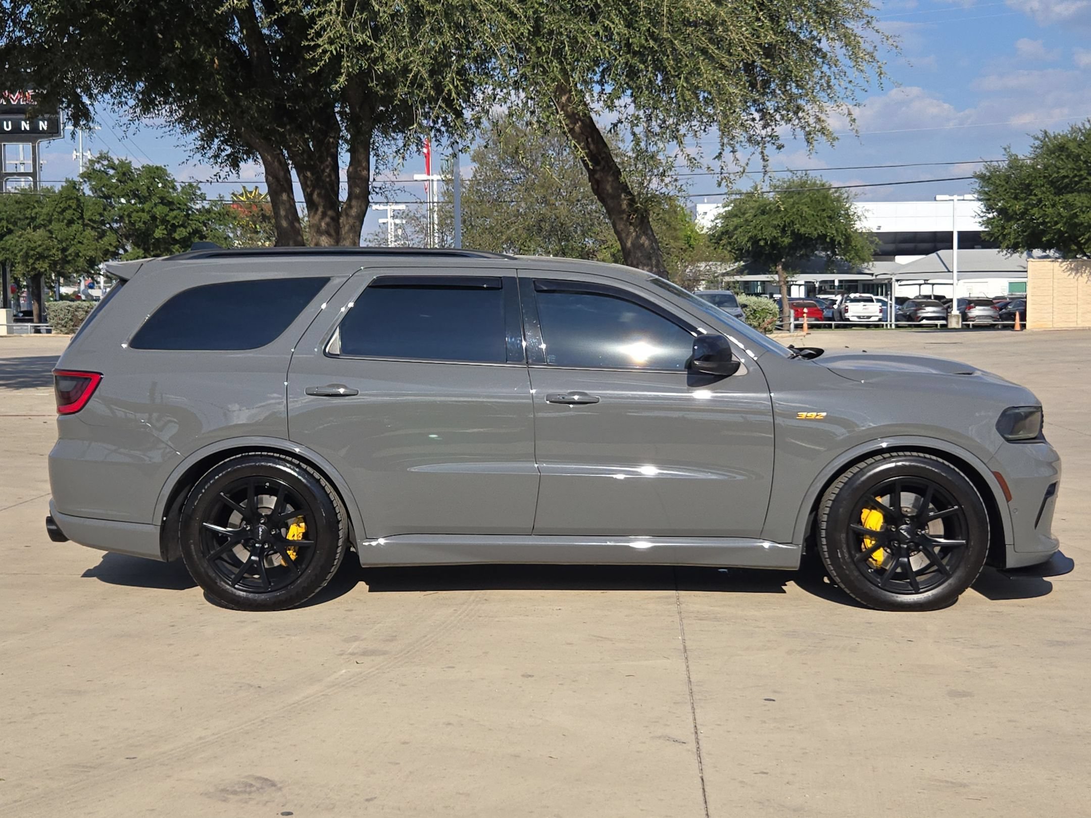 Used 2024 Dodge Durango SRT AWD/4WD image 2