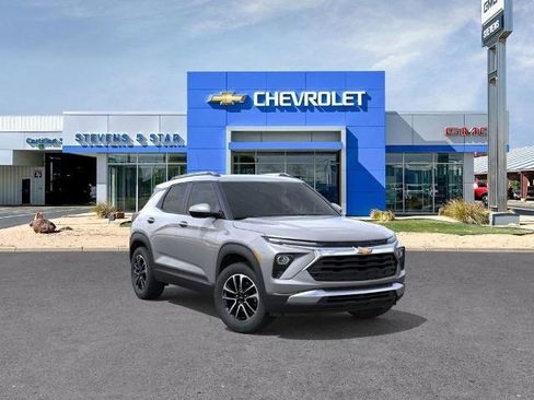 New 2026 Chevrolet TrailBlazer LT FWD image 1