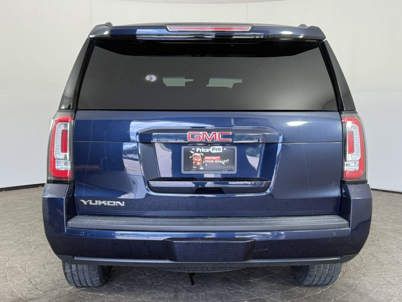 Used 2018 GMC Yukon SLT AWD/4WD image 6