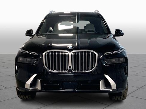 New 2026 BMW X7 xDrive40i w/ Premium Package image 3