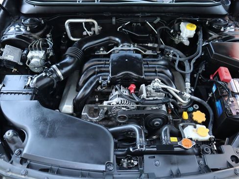 Used 2018 Subaru Outback 3.6R Limited image 28