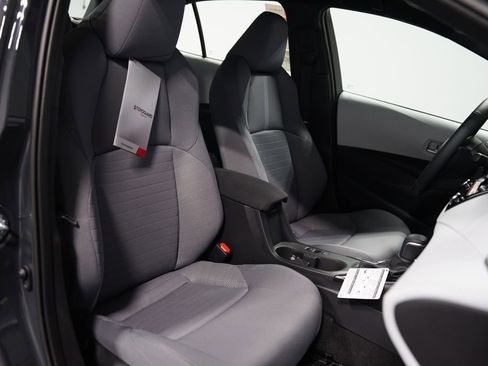New 2026 Toyota Corolla SE FWD image 28