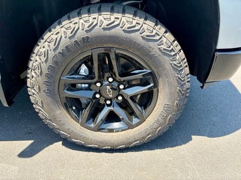 New 2026 Chevrolet Silverado 1500 Custom Trail Boss AWD/4WD image 10