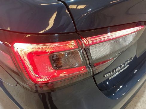 Used 2024 Subaru Legacy Premium image 33
