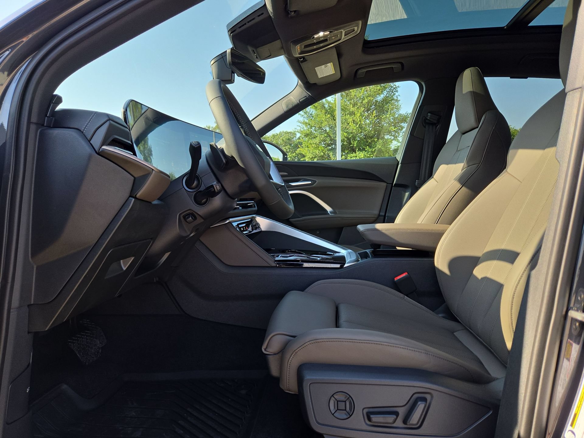 New 2026 Audi Q5 Premium Plus AWD/4WD image 16