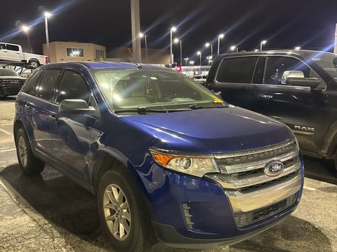Used 2013 Ford Edge SE image 2