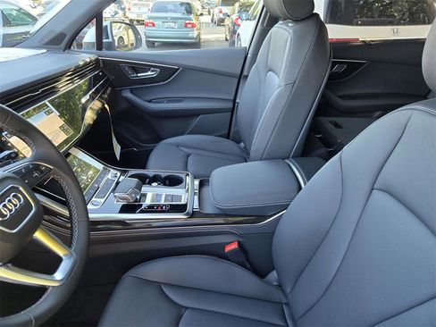 New 2025 Audi Q7 2.0T Premium Plus image 26