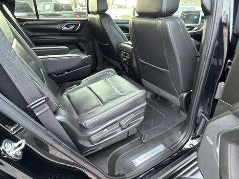 Used 2022 Chevrolet Tahoe LT w/ LT Signature Plus Package image 19
