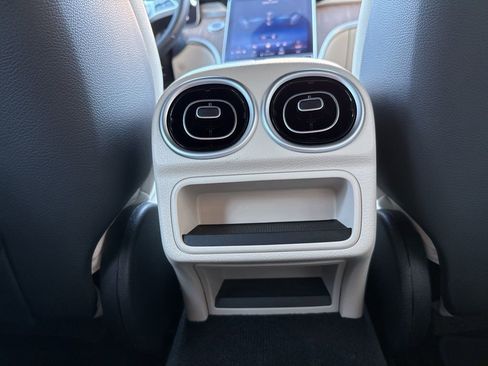 Certified 2022 Mercedes-Benz C 300 4MATIC Sedan image 19