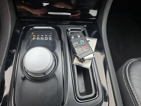 Used 2020 Chrysler 300 S w/ 300S Premium Group 2 RWD image 33