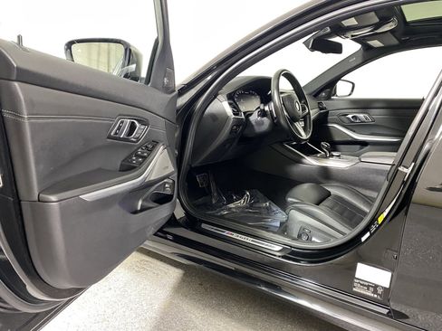Used 2020 BMW M340i xDrive w/ Premium Enhanced Package image 19