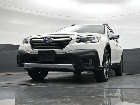 Used 2020 Subaru Outback Touring XT AWD/4WD image 30