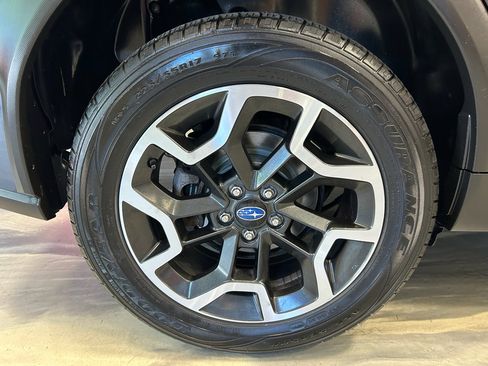 Used 2017 Subaru Crosstrek 2.0i Premium AWD/4WD image 23